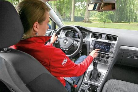 VW Golf 1.0 TSI, Cockpit