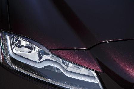 Jaguar XF, Scheinwerfer