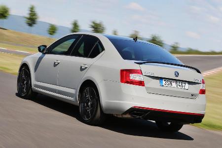 Skoda Octavia RS230