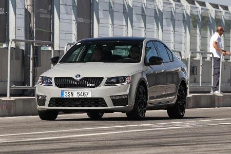 Skoda Octavia RS230