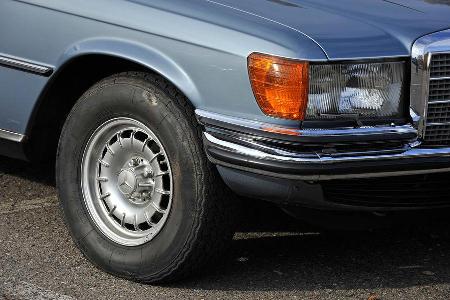 Mercedes 450 SEL 6.9, Frontscheinwerfer