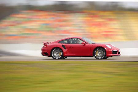 Porsche 911 Turbo S (991 II) - Sportwagen - Fahrbericht - Hockenheim