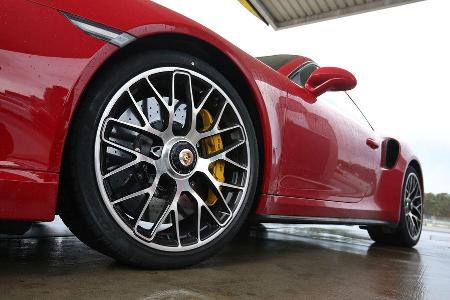 Porsche 911 Turbo S (991 II) - Sportwagen - Fahrbericht - Hockenheim