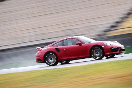 Porsche 911 Turbo S (991 II) - Sportwagen - Fahrbericht - Hockenheim