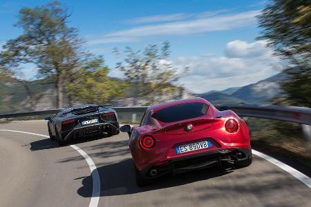 Alfa 4C, Lamborghini Aventador LP750 SV, Heckansicht