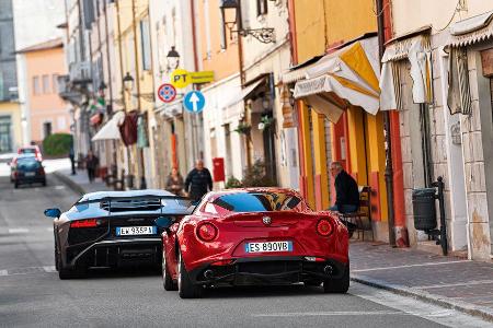 Alfa 4C, Lamborghini Aventador LP750 SV, Heckansicht
