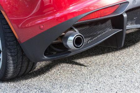 Alfa 4C, Auspuff, Endrohre