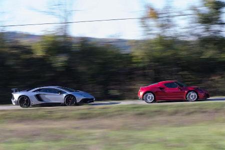Alfa 4C, Lamborghini Aventador LP750 SV, Seitenansicht