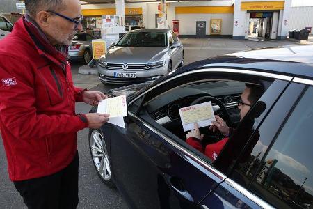 VW Passat 1.4 TSI ACT gegen VW Passat 2.0 TDI