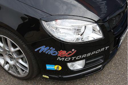 Umfangreiches Karosseriezubehör gehört ebenso dazu ...