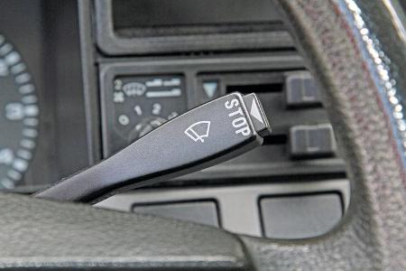 VW Passat Formel E, Lenkradhebel