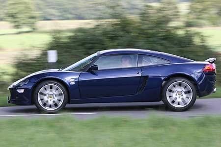 Im Europa kommt der Zweiliter-Turbomotor von Opel zum Einsatz.