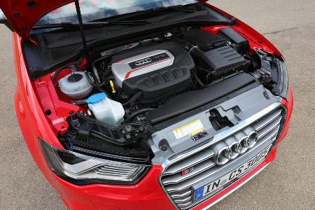 Audi S3 Cabrio, Motor