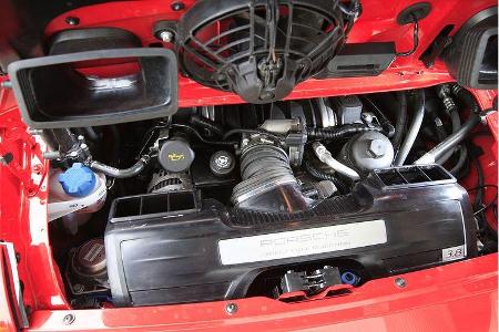 Der Boxer fordert höhere Drehzahlen, was sich in der Elastizitätsmessung niederschlägt.