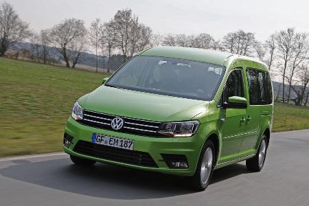 Neue Feder- und Dämpferraten ermöglichen dem Caddy nun, trotz relativ unkomfortabler Starrachse hinten, entspannteres Fahren.