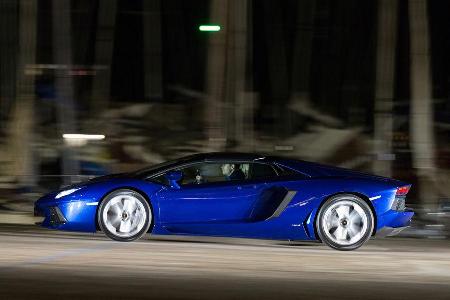 Lamborghini Aventador Roadster, Seitenansicht