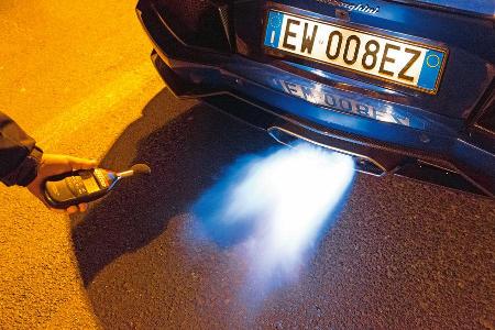 Lamborghini Aventador Roadster, Auspuff, Endrohre