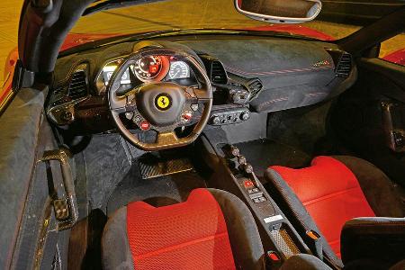 Ferrari 458 Speciale A, Cockpit