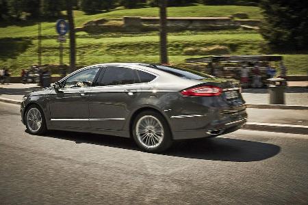 Ford Mondeo Vignale Fahrbericht Rom