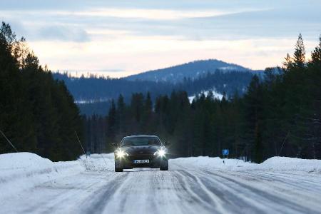 Aston Martin V12 Vantage S, Nordschweden, Lappland, Impression
