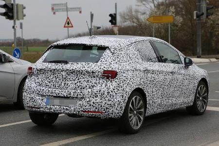 Erlkönig Opel Astra