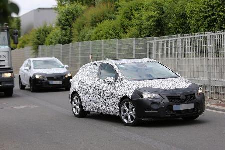 Erlkönig Opel Astra