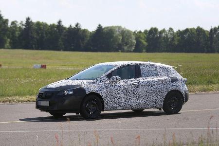 Erlkönig Opel Astra