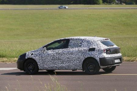 Erlkönig Opel Astra