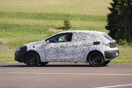 Erlkönig Opel Astra