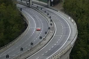 Ferrari LaFerrari, Frontansicht, Autobahn