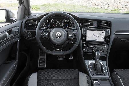 VW Golf R Variant, Cockpit, Innenraum, Lenkrad