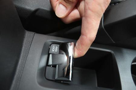 Jeep Compass 2.2 CRD Limited, Schalter, Hebel, Detail