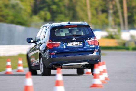 BMW X3 x-Drive 30d, Slalom, Heck, Rückansicht