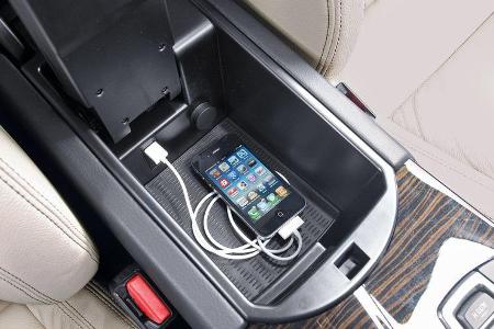 BMW X3 x-Drive 30d, Ablagefach, Mittelkonsole