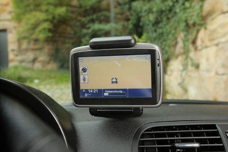 Fiat 500 0.9 Twinair Lounge, Navi