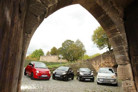 Fiat 500 0.9 Twinair Lounge, Ford Ka Titanium, Peugeot 107 70 Urban Move, VW Up 1.0 White