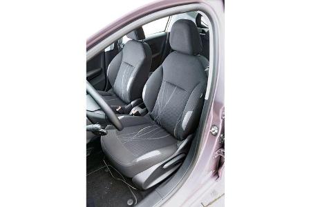 Peugeot 208 82 Vti, Fahrersitz