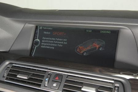 BMW 520d EDE, Display