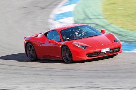 Ferrari 458 Italia, Kurvenfahrt