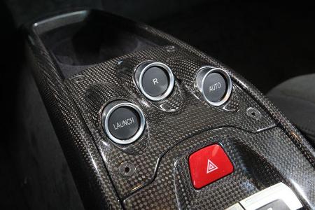 Ferrari 458 Italia, Mittelkonsole