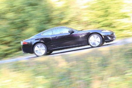 Jaguar XK 5.0 V8 Portfolio, Seitenansicht