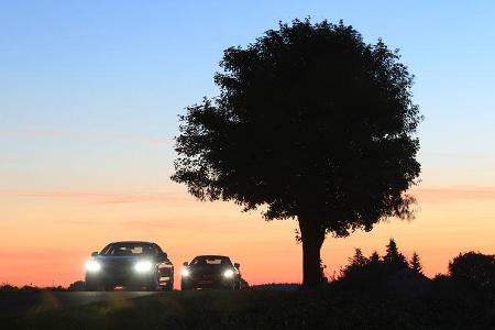 BMW 650i, Jaguar XK 5.0 V8 Portfolio, Frontlichter