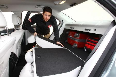 Mercedes C 180, Rücksitz, umklappen