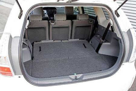 Toyota Prius Plus Life, Kofferraum, Ladefläche