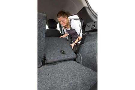 Lancia Ypsilon 0.9 Twinair, Rücksitz, umklappen