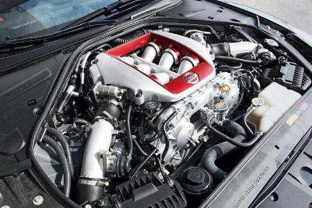 Nissan GT-R, Motor