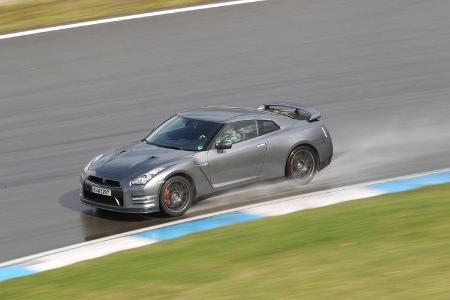 Nissan GT-R, Seitenansicht, Driften