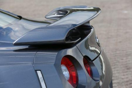 Nissan GT-R, Heckspoiler