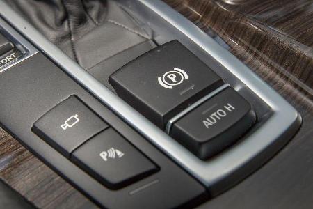 BMW 520i Touring, Feststellbremse