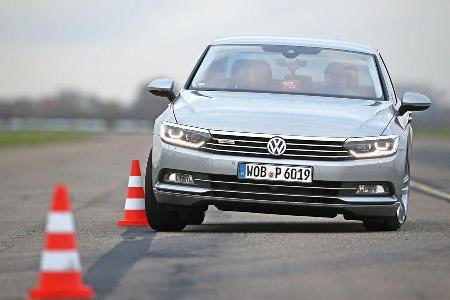 VW Passat 2.0 TDI 4Motion, Frontansicht, Salom